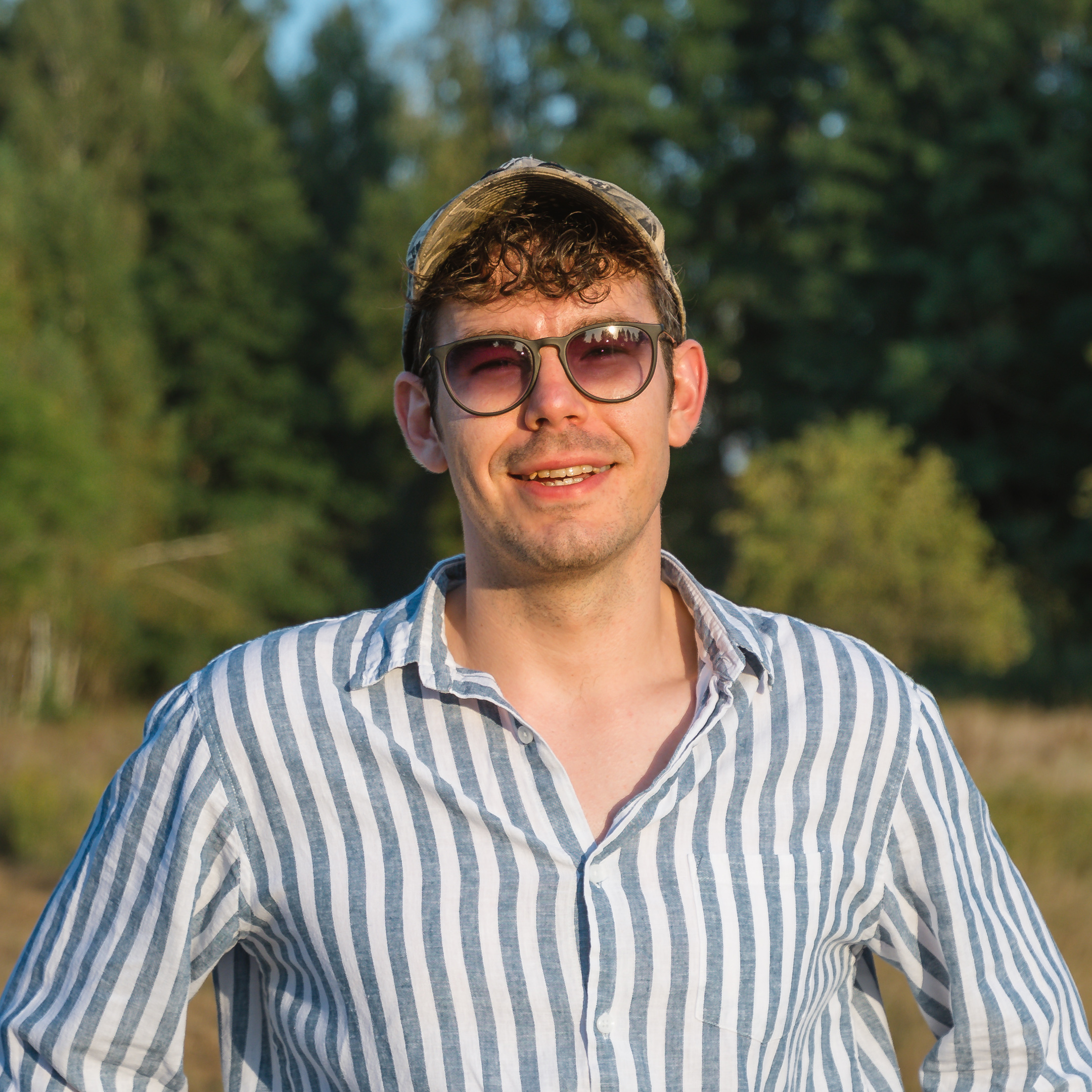 Tom Diserens leading a group through Białowieża Forest